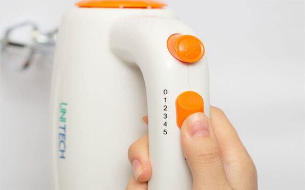 Máy đánh trứng cầm tay Unitech HU - 1411