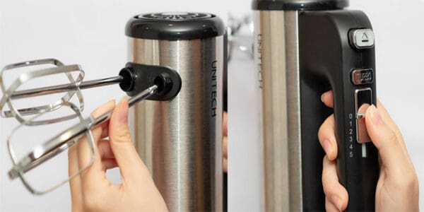 Máy đánh trứng cầm tay Unitech HU - 3110
