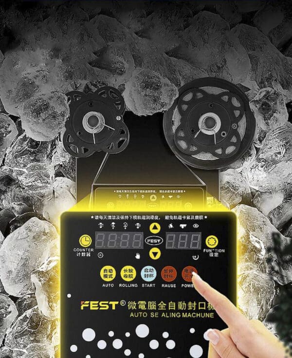 Máy dập nắp cốc tự động FEST RC895