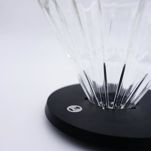 Phễu V60 lọc cà phê thủy tinh Timemore Crystal - 02 (3-4 cup)