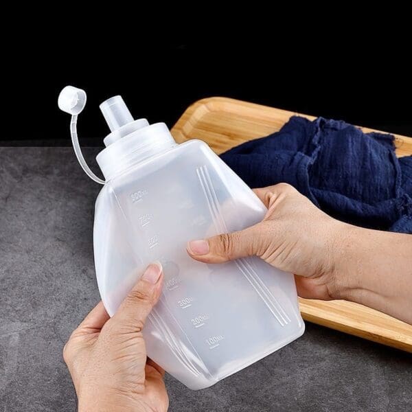 Bình đựng sốt cao cấp vòi rót rộng 800ml 
