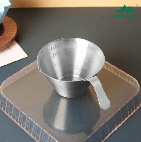 Cốc đong kim loại dùng cho máy pha cà phê Espresso – chất liệu thép không gỉ 304, có vạch chia, dung tích 100ml