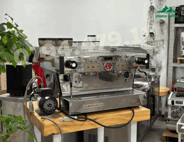 Máy pha cà phê La Marzocco Linea PB 2 Group AV cũ