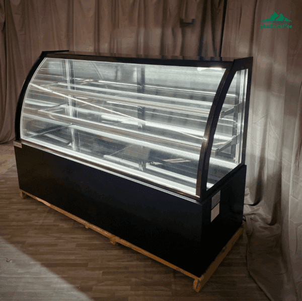 Tủ bánh kem kính cong 1.8m 3 tầng Lightcool DG-1800Z
