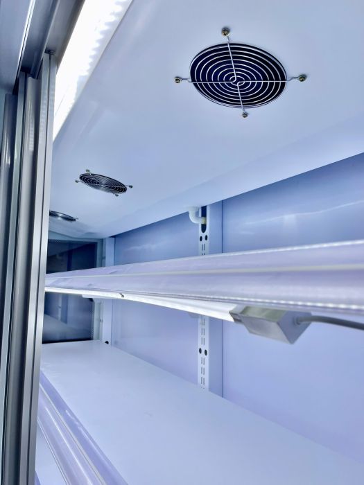 Tủ mát trắng LIGHTCOOL LC-1800 - Ảnh 2